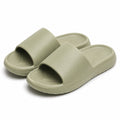 Claquettes 40/41 en mousse synthétique vert sauge à bride large pour adulte